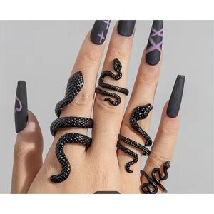 NEW 4 black snake rings, gothic punk jewelry sizes 7-9, goth jewelry, punk rings